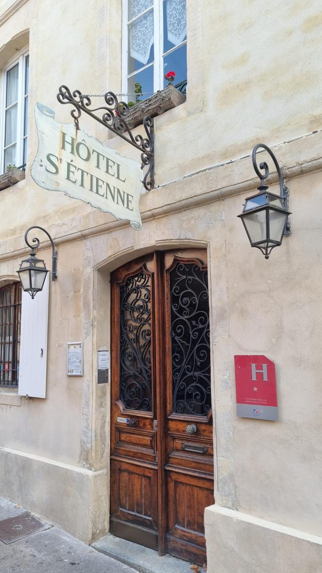 Hotel Saint Etienne Caen Exterior foto