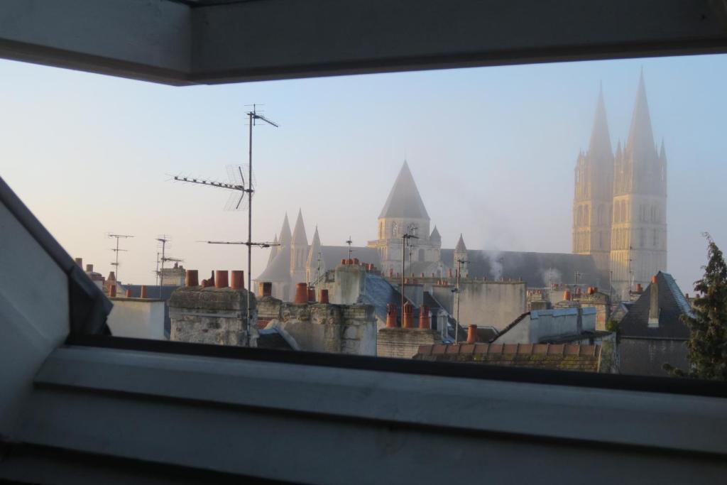 Hotel Saint Etienne Caen Quarto foto